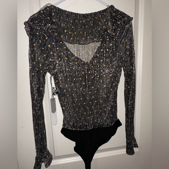 Sz M new bodysuit - Picture 4 of 4